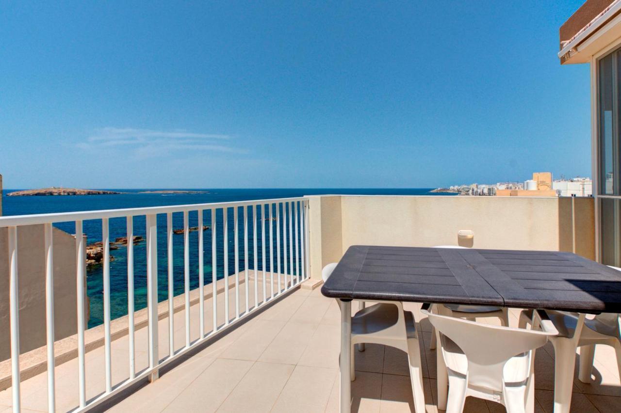Modern Seaside 2 Bedroom Penthouse With Sea Views Сейнт Полс Бей Екстериор снимка